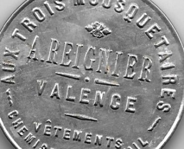 Miroir Aux Trois Mousquetaires Reignier Valence