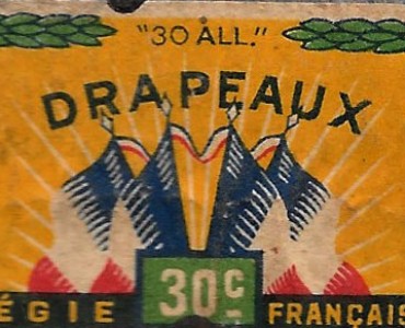 Boite d'allumettes Drapeaux (01)