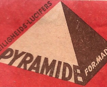 Boite d'allumettes Pyramide